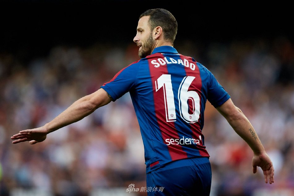 同时力争总 同时力争总